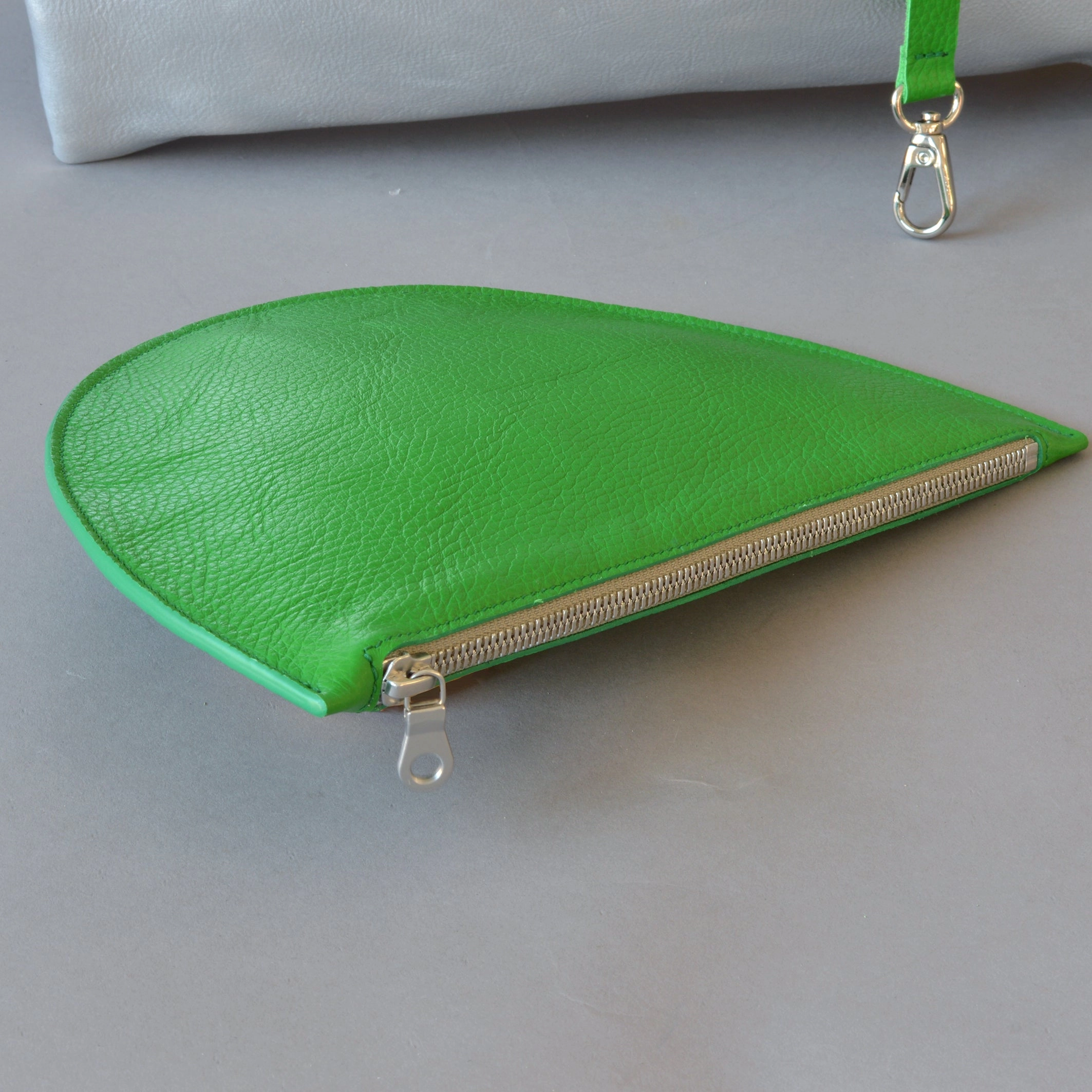 Bonnie Silver Green