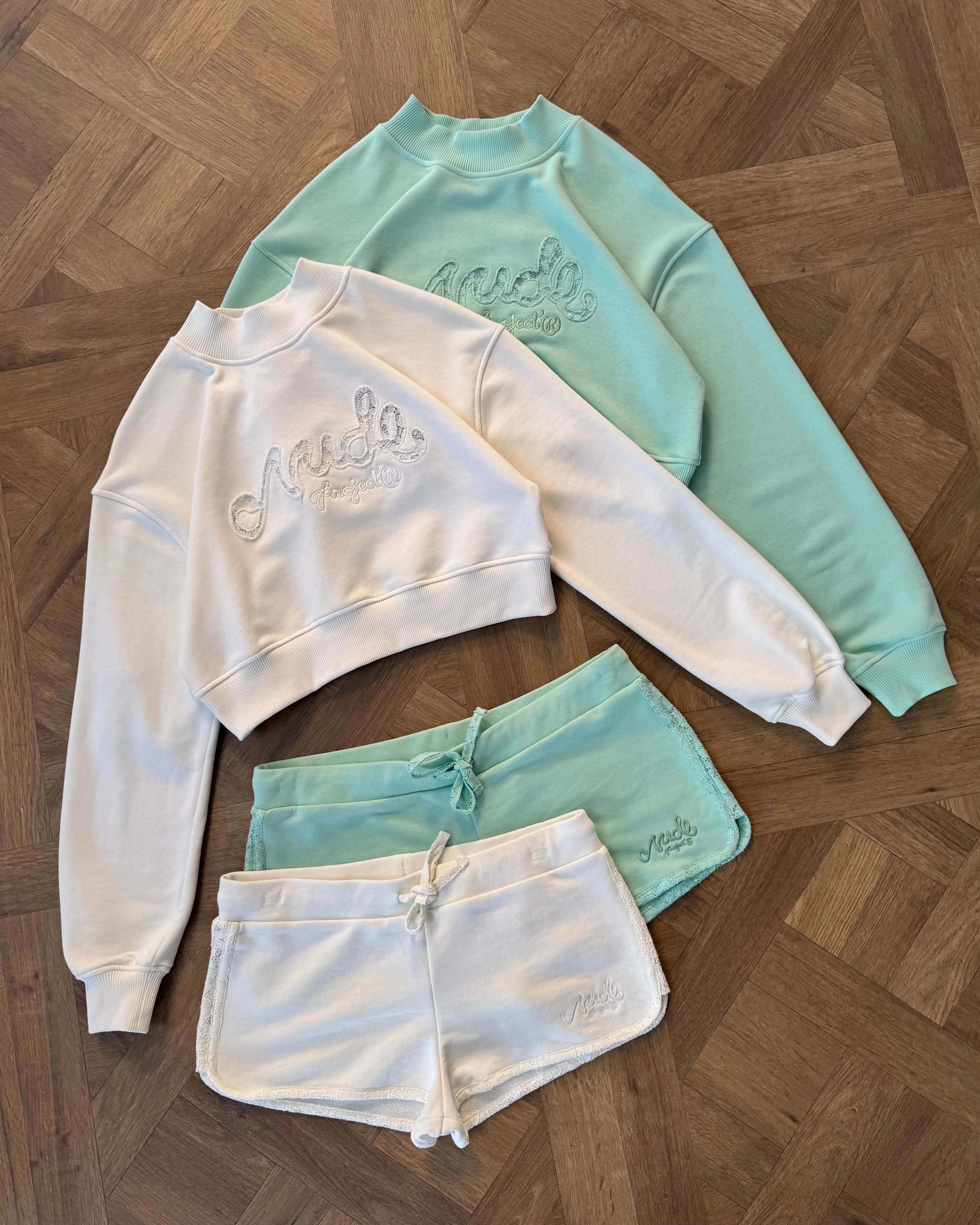 Lacy Short Off-White